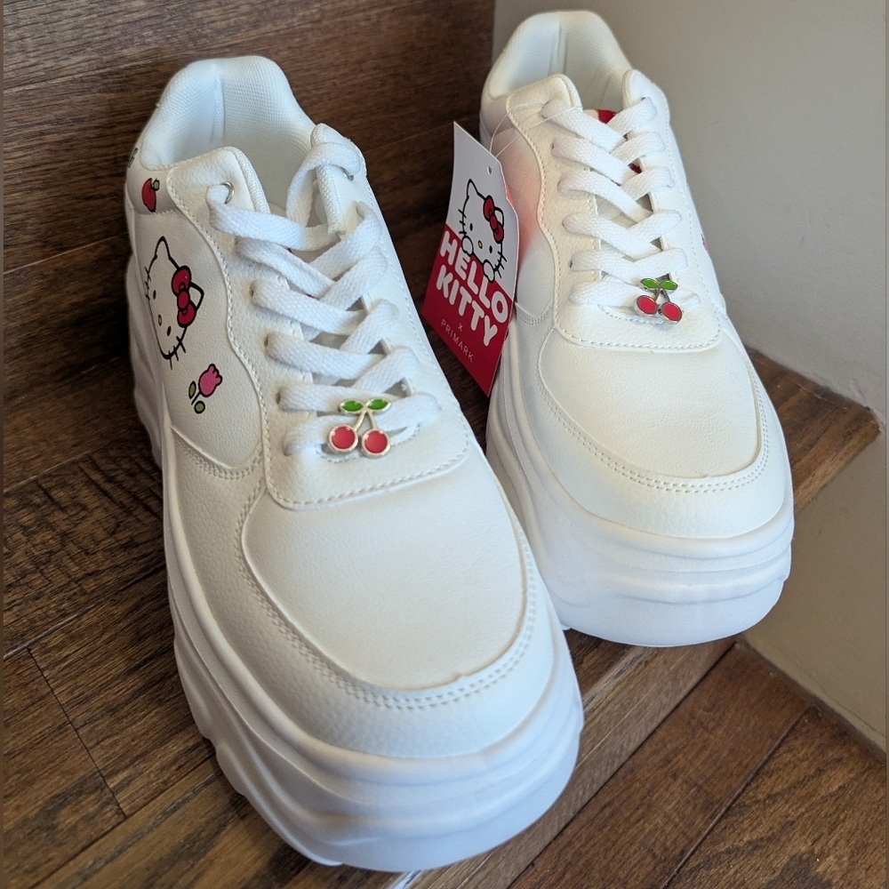 New Sanrio Hello Kitty Platform Sneakers White Woman's US 10 EU 41 From Spain - Picture 15 of 16